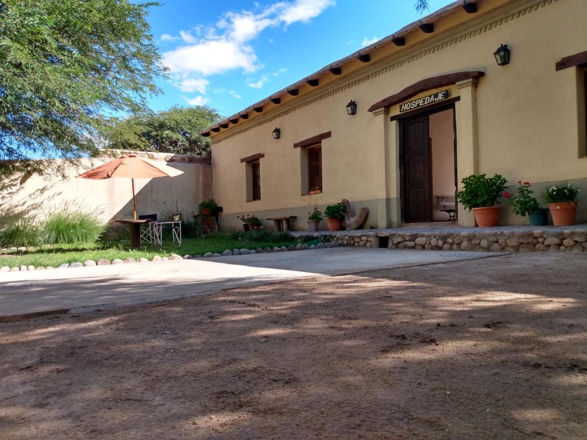 El Rancho De Manolo Hotel โมลิโนส ภายนอก รูปภาพ